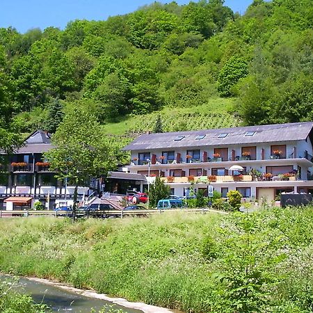 Landhotel Weinhaus Treis Weinähr Eksteriør bilde