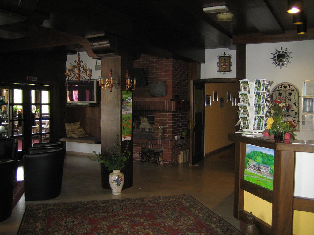 Landhotel Weinhaus Treis Weinähr Eksteriør bilde